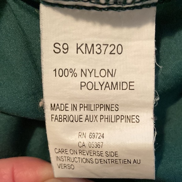 Columbia Sportswear Co; Green & Grey; Hooded (4) Botton Pullover Wind Jacket; - Picture 5 of 6